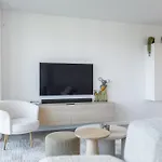 Lecomte - The Shoreline X The Waves Apartment Ostend