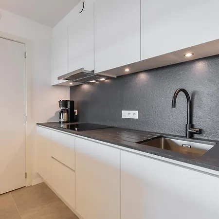 Lecomte - The Shoreline X The Waves Apartman Ostende