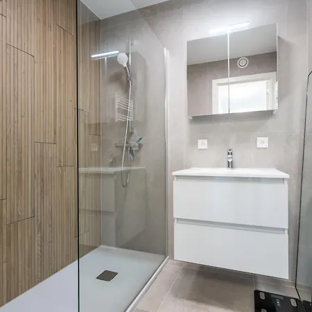 Lecomte - Waves Οστένδη